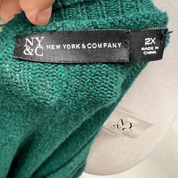 NY & CO Green Boxy Drop Shoulder Sweater 2X - Picture 7 of 8